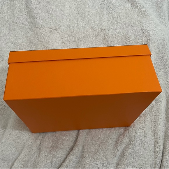 Authentic Hermès Empty Box - Picture 5 of 9